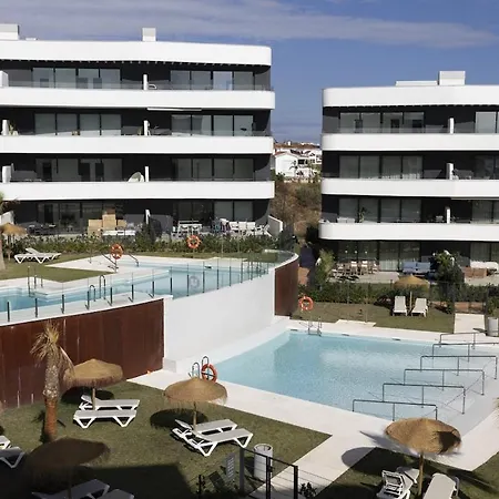 Elegant Luxury With Terrace In Higueron Apartamento *