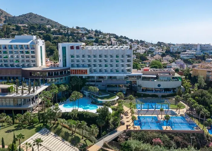 Appartement Elegant Luxury With Terrace In Higueron *